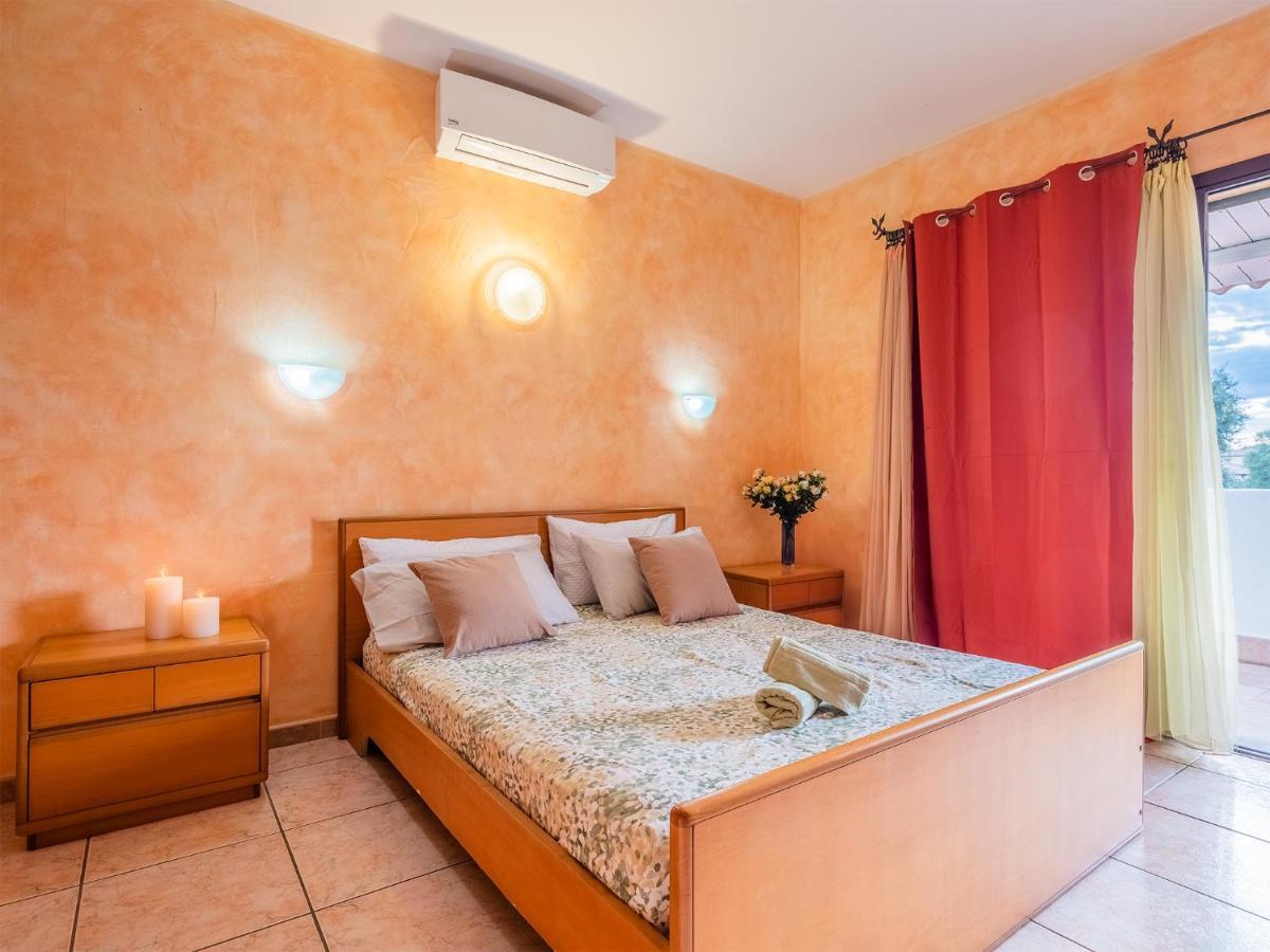 Sardinia Family - Mathilde With Private Pool