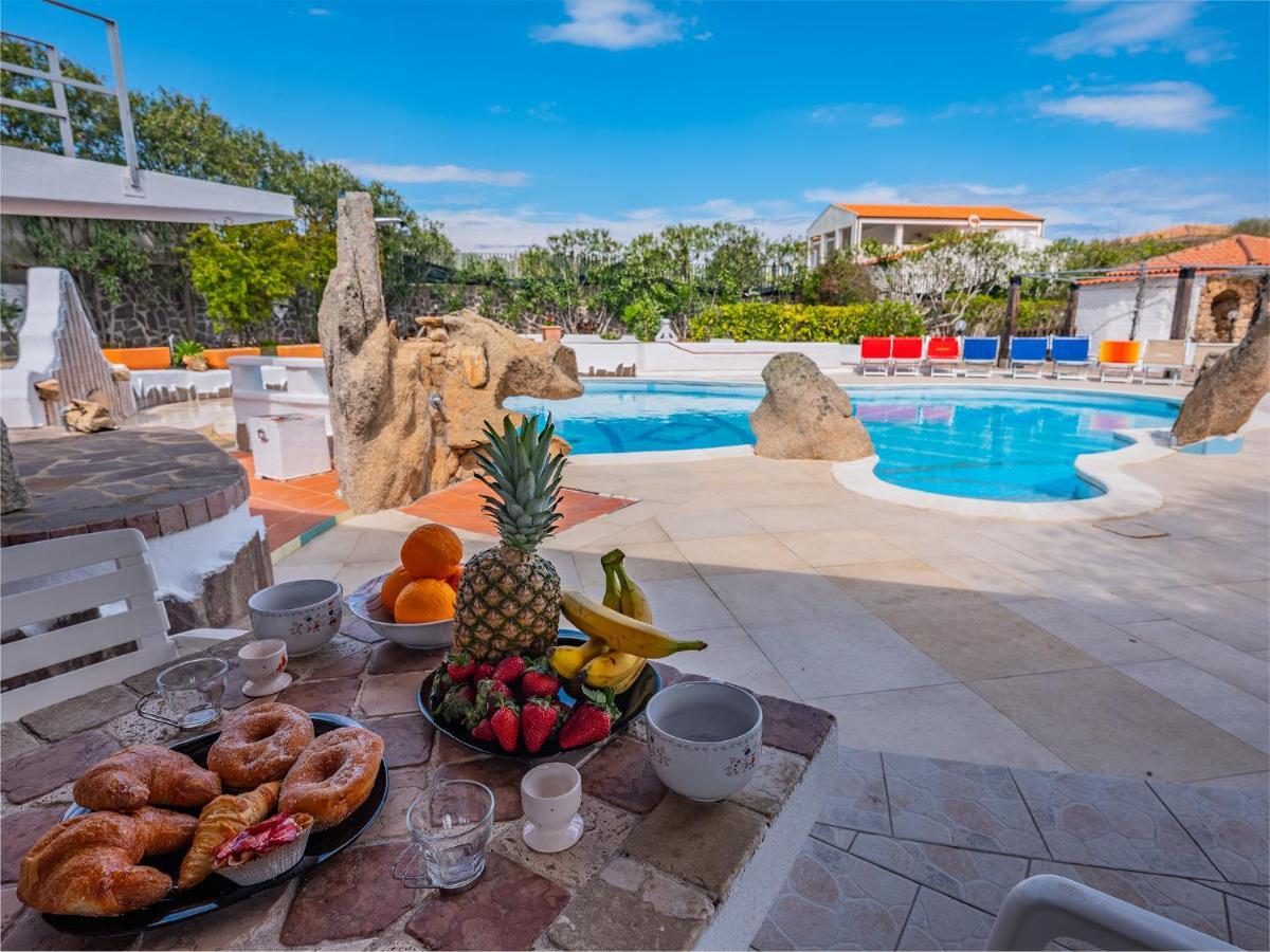 Villa Sardinia Family - Mathilde With Private Pool Arzachena
